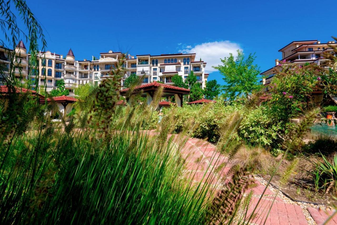 נסבר Poseidon Vip Residence Club Balneo & Spa Resort מראה חיצוני תמונה